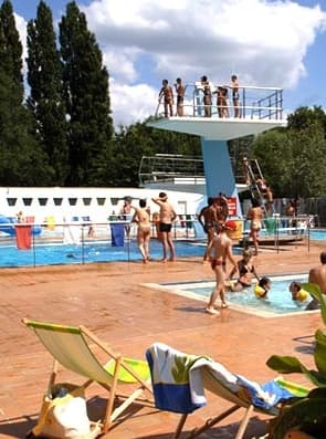 Piscine des Dervallières
