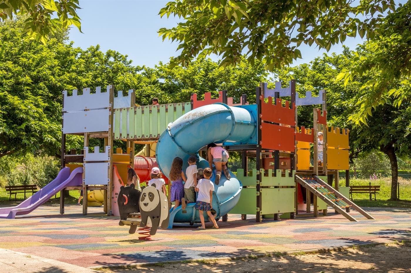 Aire de jeux Belcénia