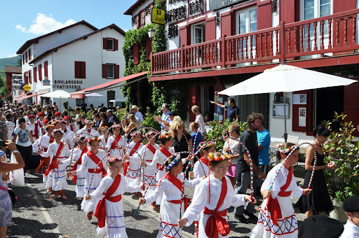 Village d'Espelette et ses piments